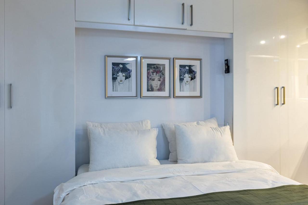 Splendid Flat With Excellent Location In Beyoglu Apartamento Estambul Exterior foto