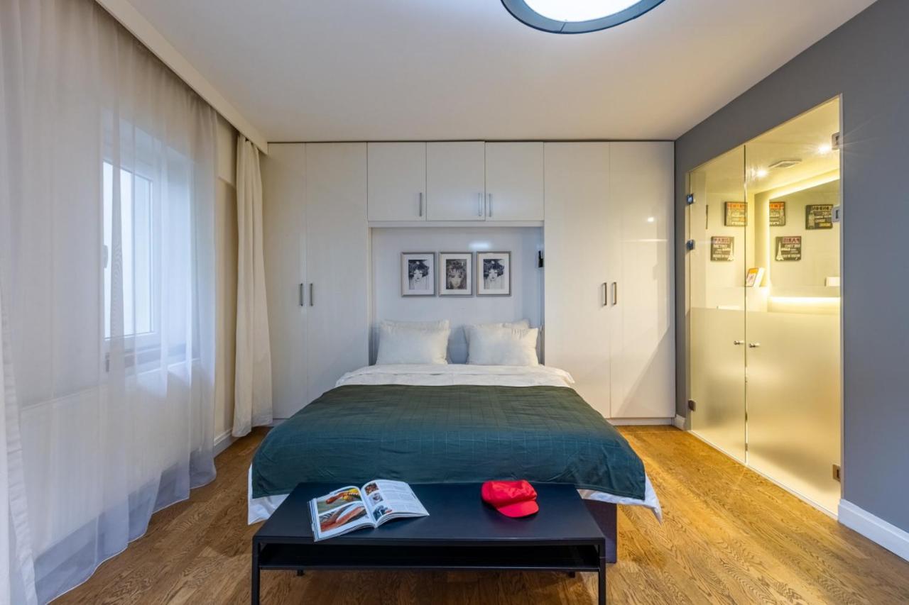 Splendid Flat With Excellent Location In Beyoglu Apartamento Estambul Exterior foto